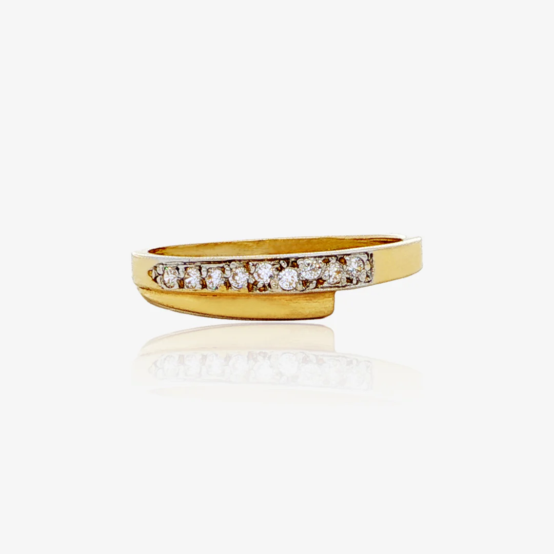 Anillo cruzada