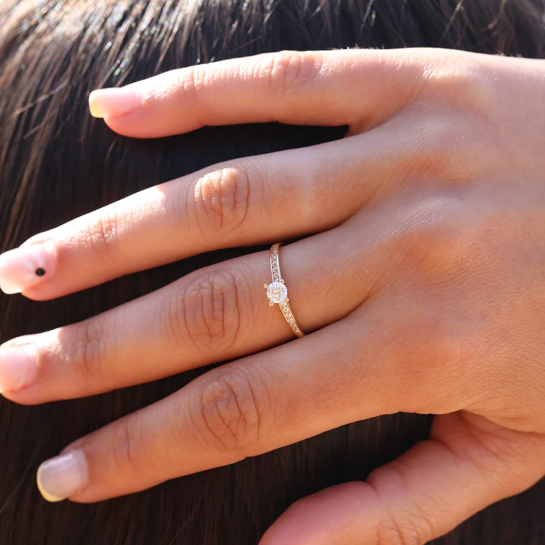 Anillo Piedra Central - Image 2